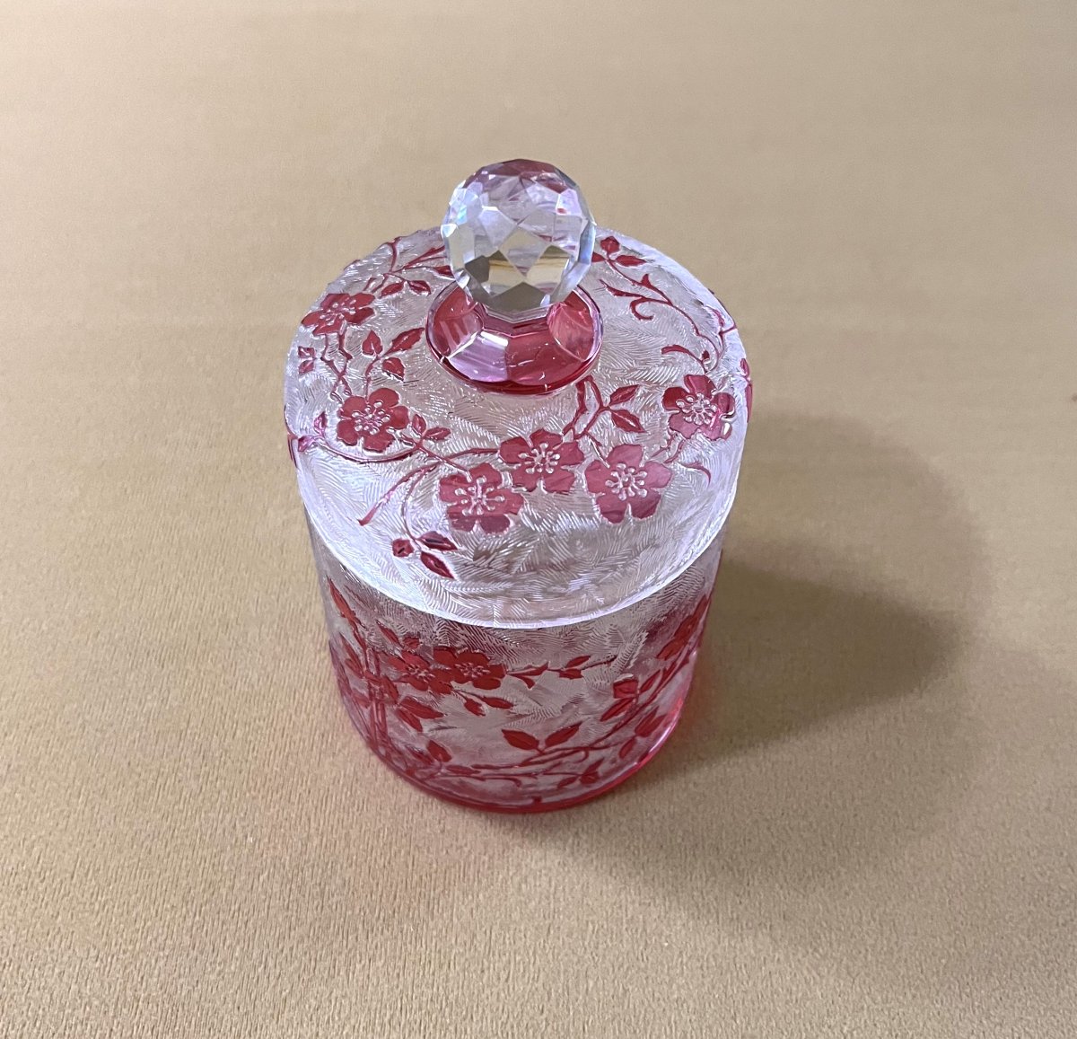 Baccarat - Acid-etched Crystal Powder Box, Eglantier Pattern-photo-1