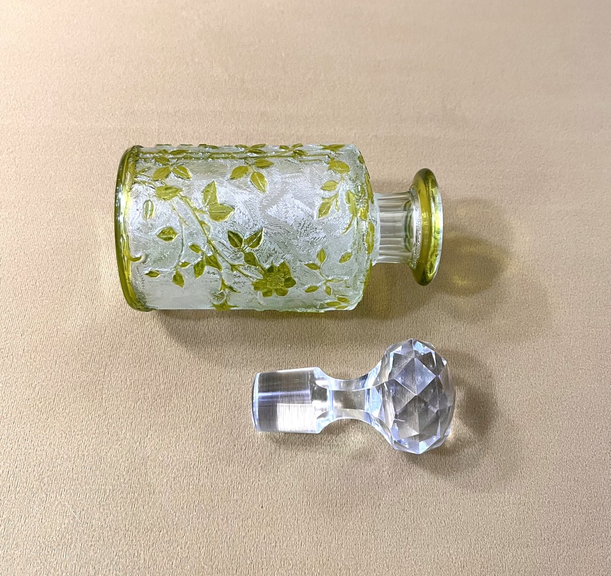 Baccarat - Antique Acid-etched Crystal Perfume Bottle, Eglantier Model-photo-5