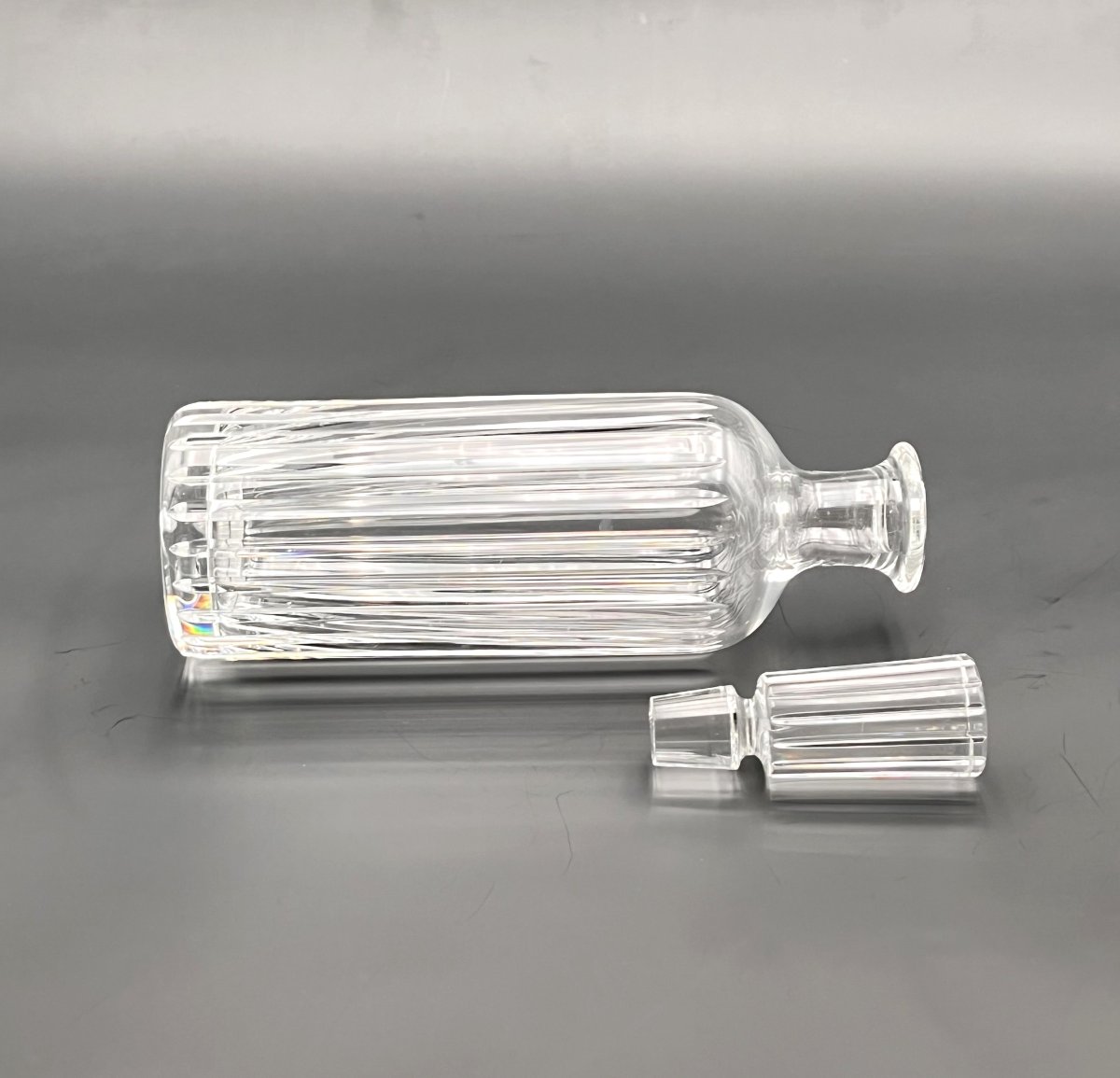 BACCARAT - carafe à whisky estampillée - modèle HARMONIE - état neuf-photo-2