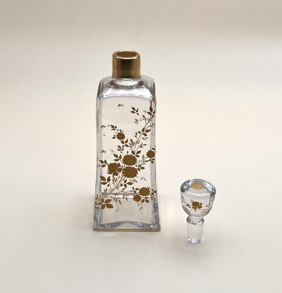 Baccarat - Antique Gold-enameled Crystal Liqueur Decanter-photo-3
