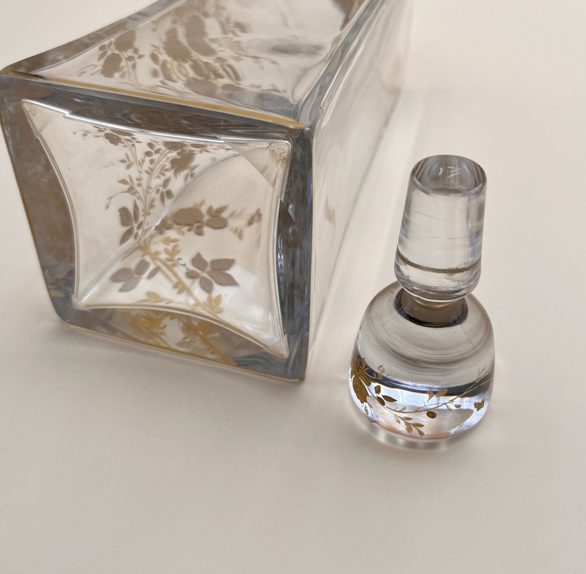 Baccarat - Antique Gold-enameled Crystal Liqueur Decanter-photo-7