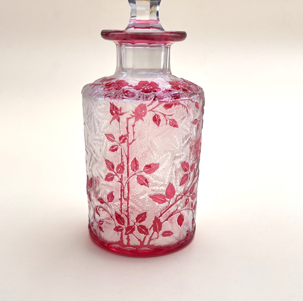 BACCARAT - ancien flacon à parfum en cristal gravé à l'acide, modèle EGLANTIER 17,5 cm-photo-2