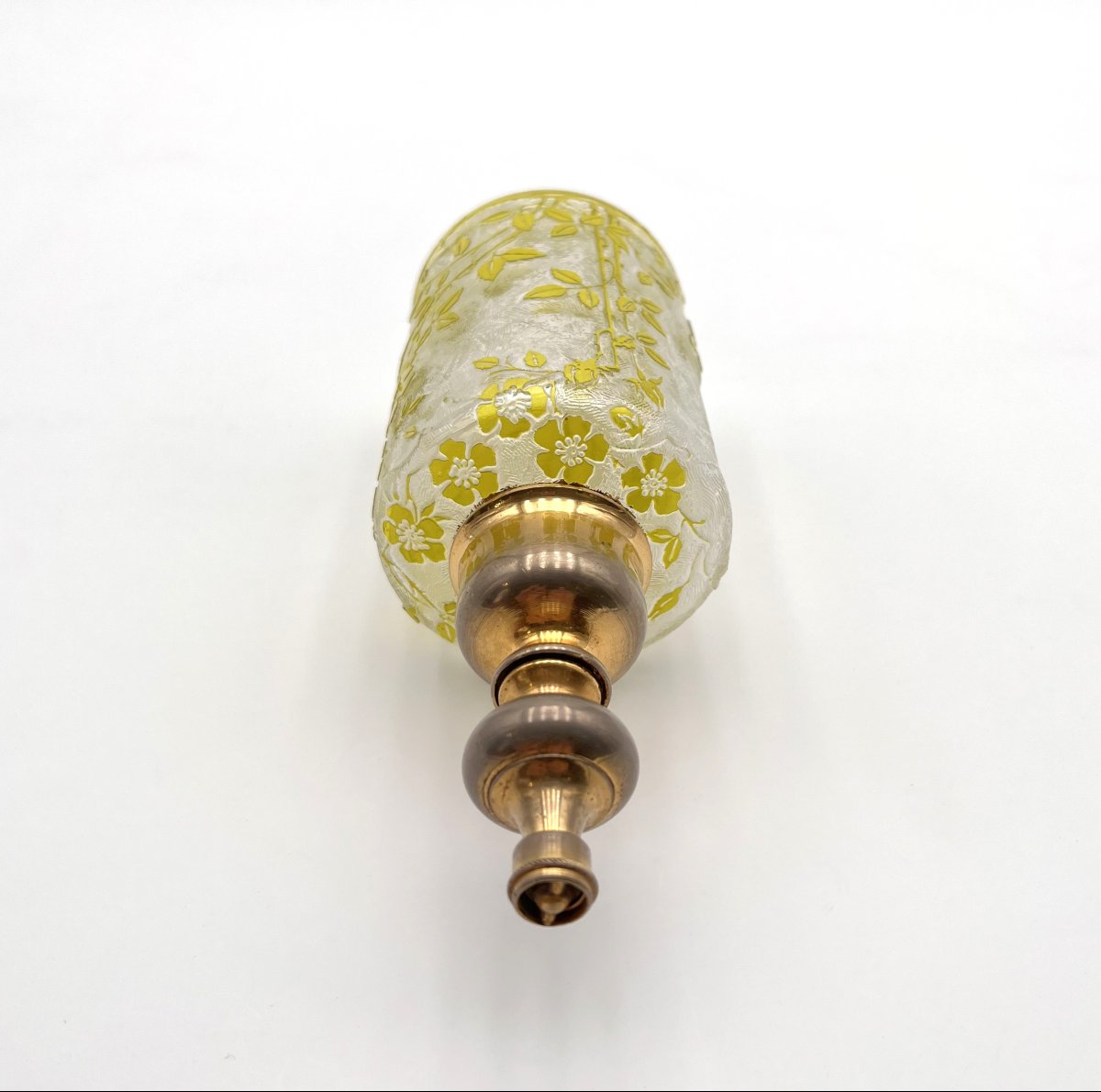 Baccarat - Antique Acid-etched Crystal Stilligoutte Perfume Bottle, Eglantier Model-photo-3