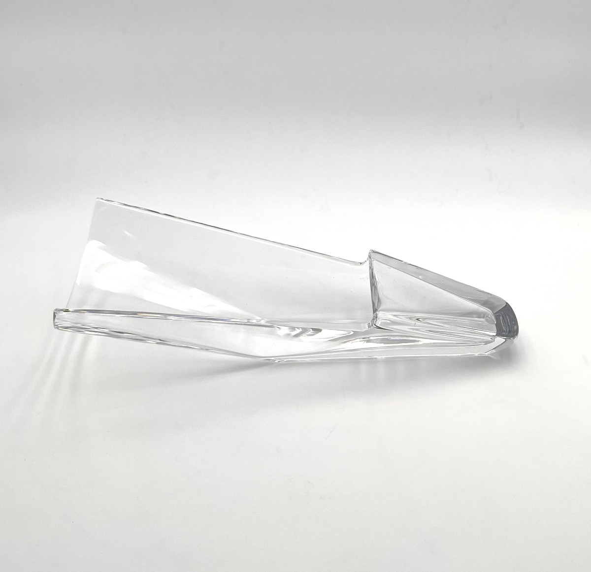 BACCARAT - vase couché en cristal estampillé - modèle DIVA 42 cm-photo-3