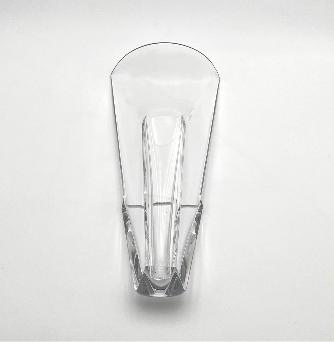 BACCARAT - vase couché en cristal estampillé - modèle DIVA 42 cm-photo-8