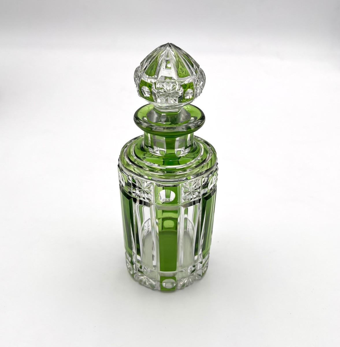 CRISTALLERIES DE NANCY - ancien flacon à parfum ART DECO en cristal doublé VERT 17 cm-photo-3