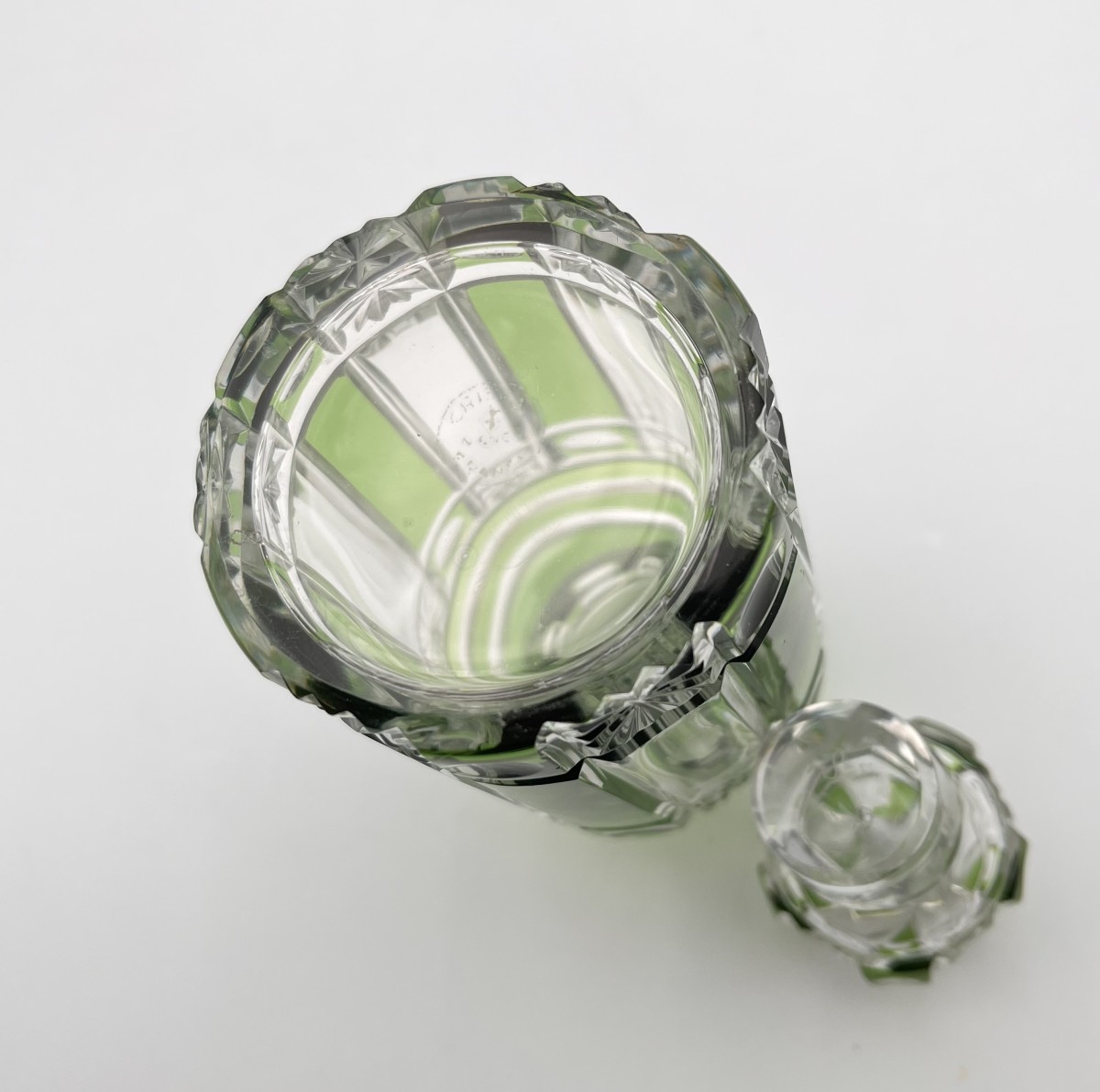 CRISTALLERIES DE NANCY - ancien flacon à parfum ART DECO en cristal doublé VERT 17 cm-photo-7