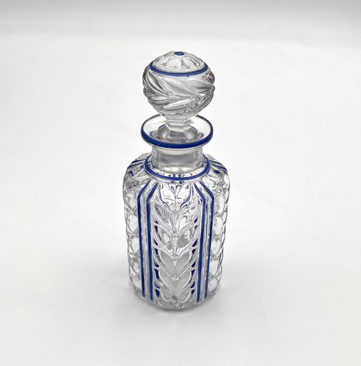 Baccarat - Antique Blue Enamelled Crystal Perfume Bottle 16 Cm - Laurier Model-photo-3