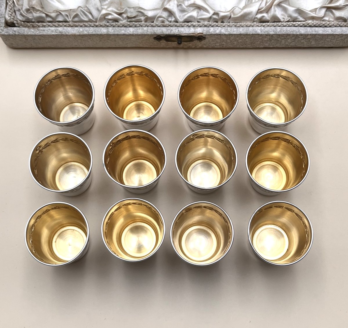 Set Of 12 Solid Silver Liqueur Glasses, Hallmarked Minerve-photo-1
