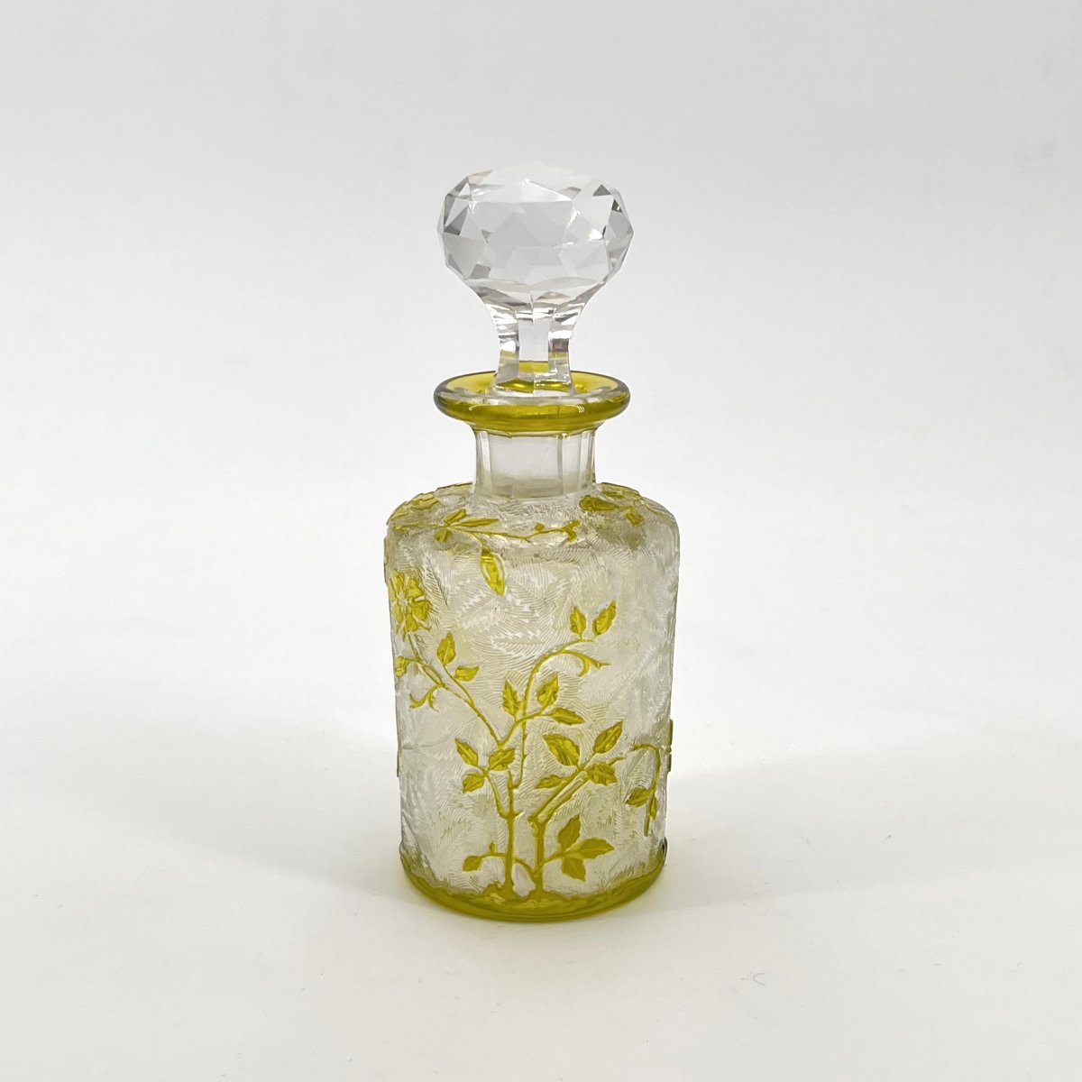Baccarat - Old Perfume Bottle In Acid-etched Green Lined Crystal, Eglantier Model-photo-4