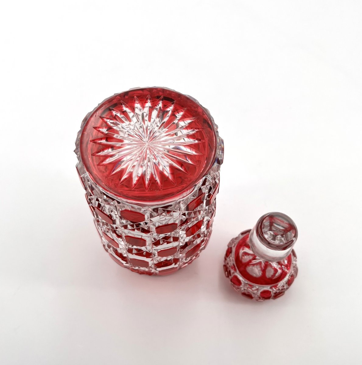 Baccarat - Old Perfume Bottle In Red Lined Crystal, Model Diamants Pierreries 20 Cm-photo-5