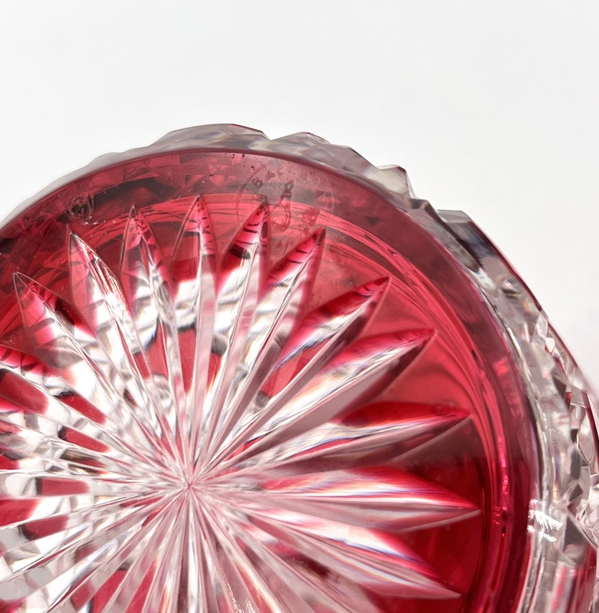 Baccarat - Old Perfume Bottle In Red Lined Crystal, Model Diamants Pierreries 20 Cm-photo-6