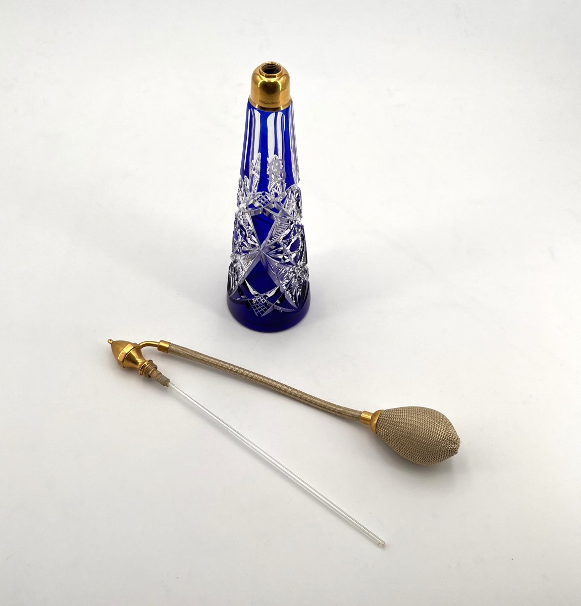 Baccarat - Blue Double-layered Crystal Perfume Atomizer, Lagny Model-photo-4