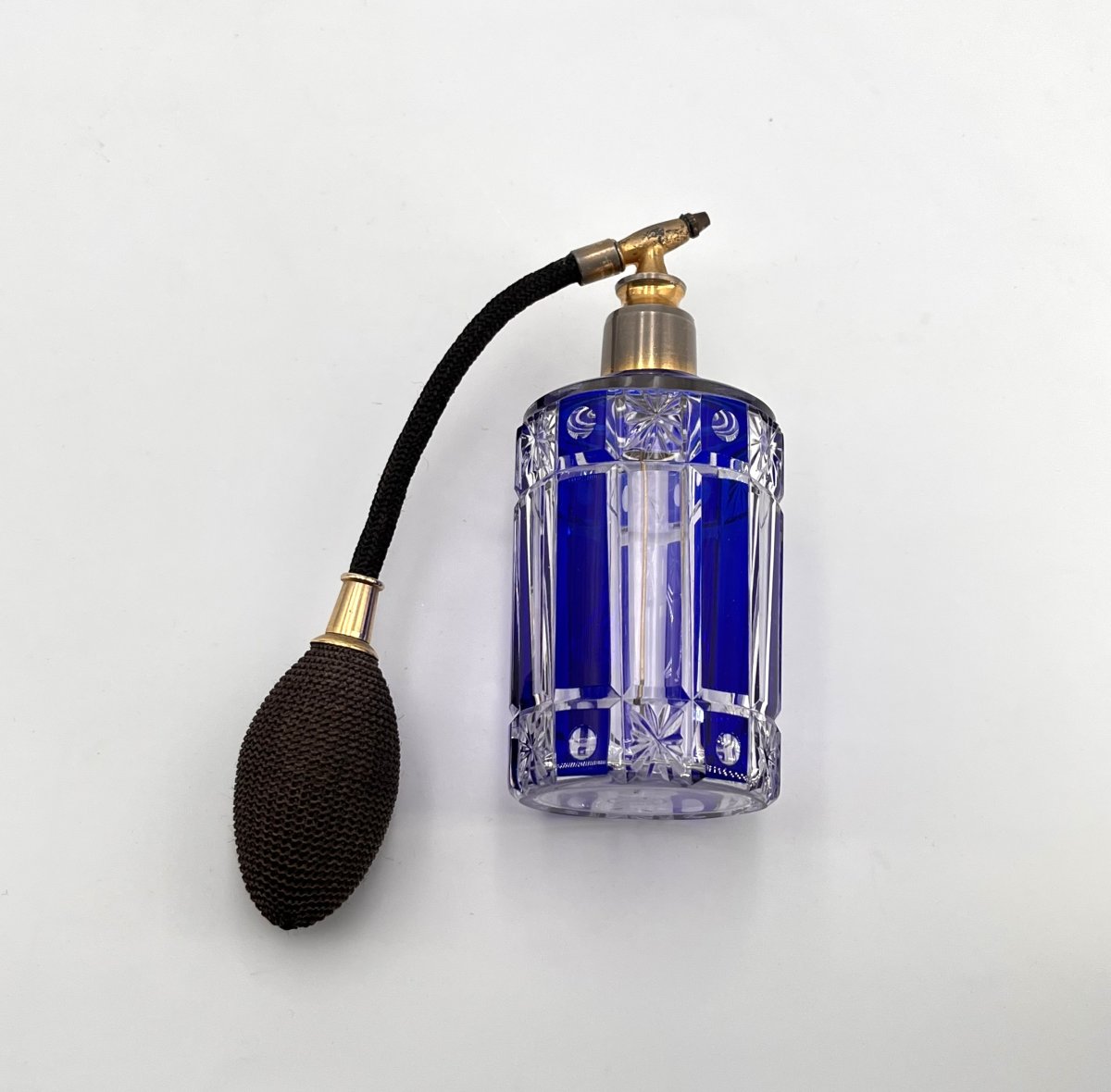CRISTALLERIES DE NANCY - flacon vaporisateur à parfum ART DECO en cristal taillé doublé bleu-photo-5