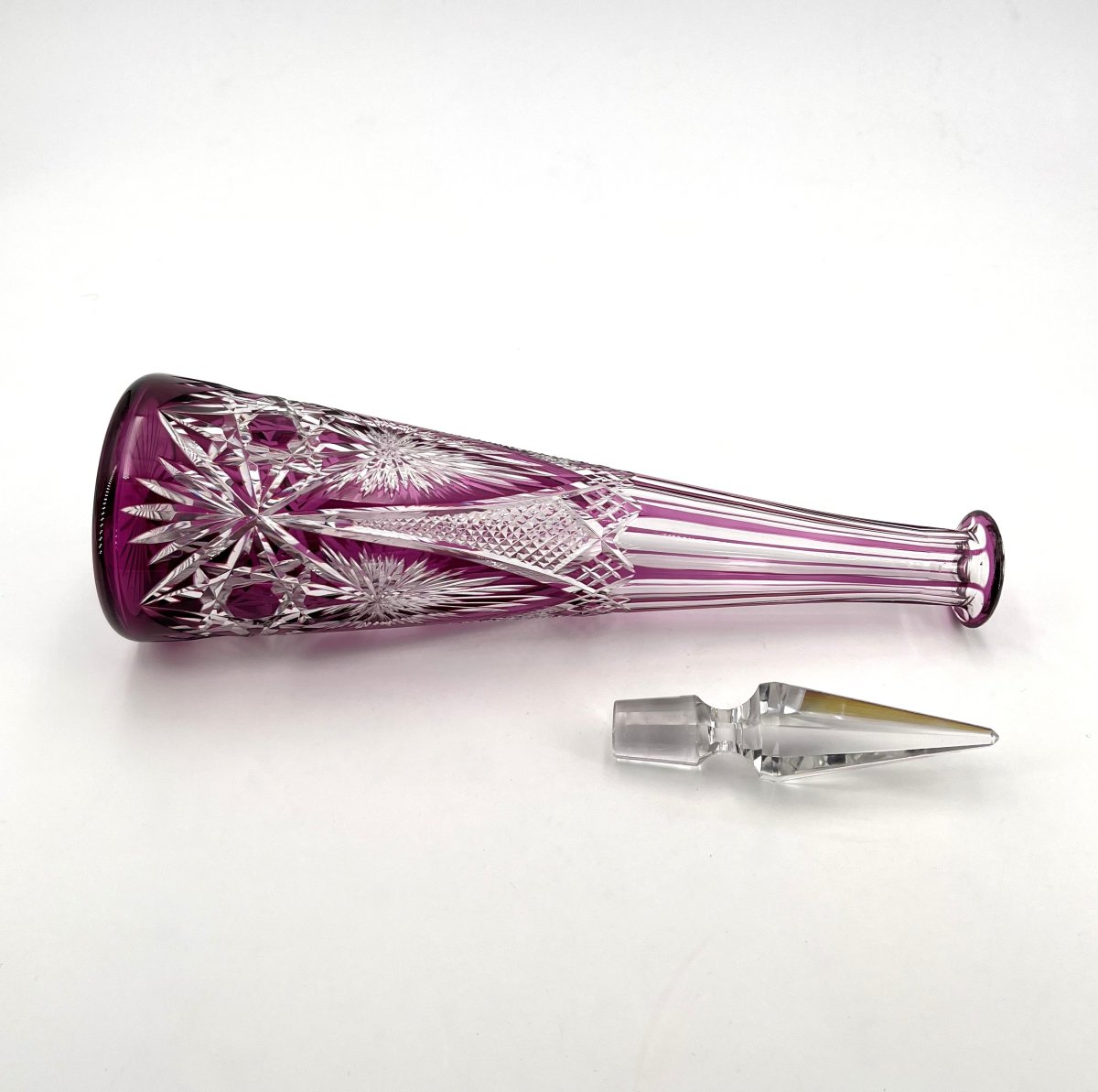 Baccarat - Antique Cut Crystal Decanter Lined With Amethyst 42.5 Cm-photo-3
