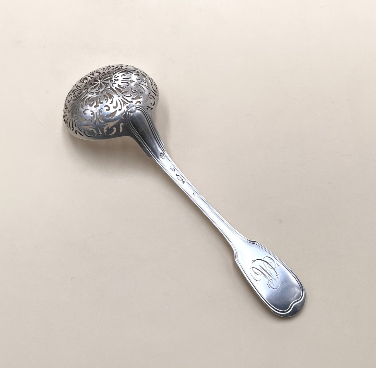 Cuillère saupoudreuse en argent massif, poinçons fermiers généraux, Paris 1787-photo-2