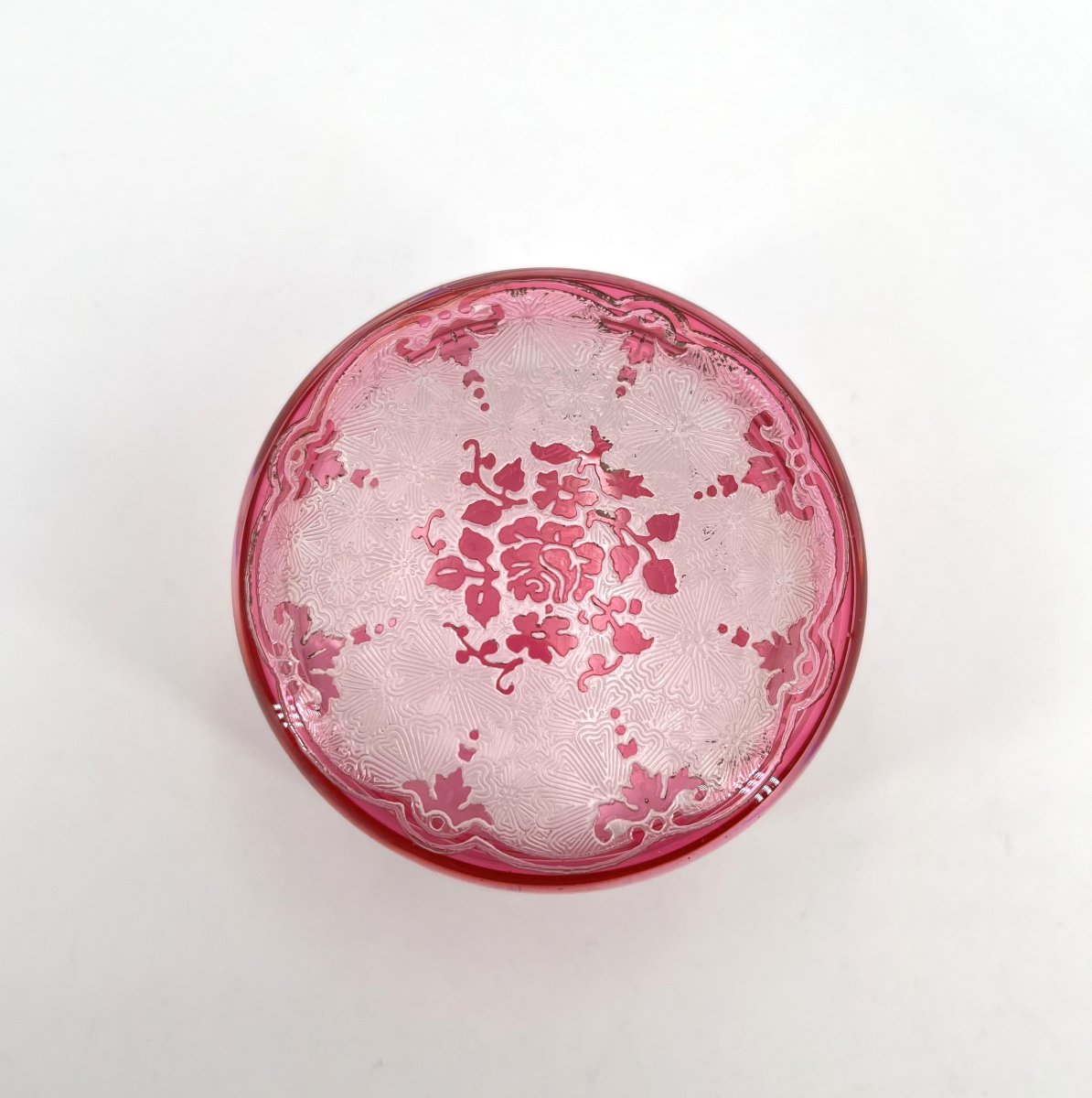 Val Saint Lambert - Round Crystal Box With Pink Lining, Acid-etched Design, Stamped-photo-3