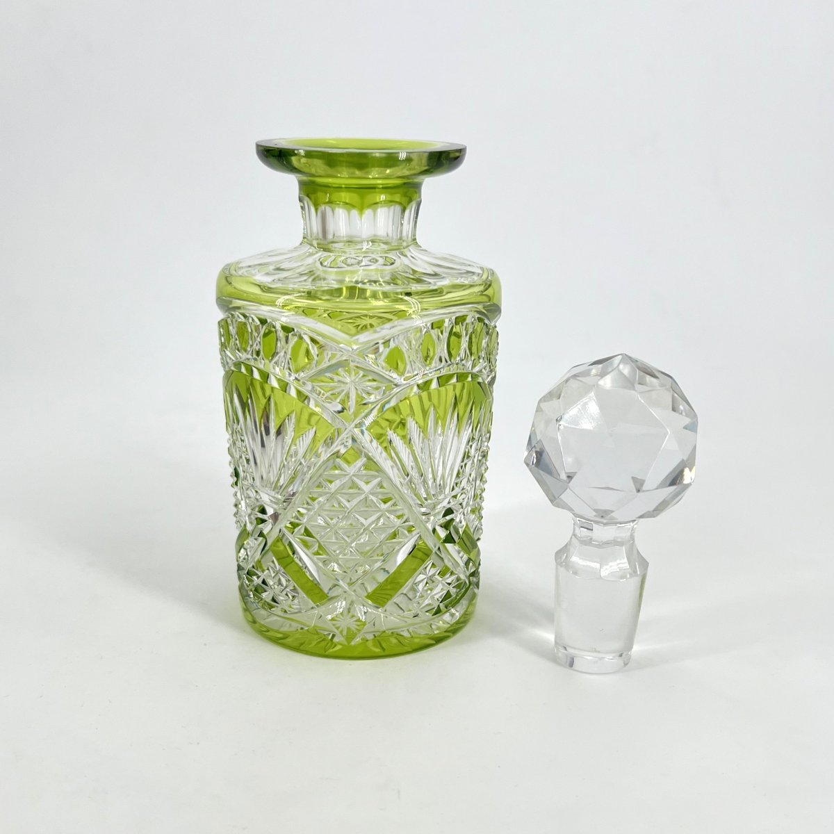 Val Saint Lambert - Antique Cut Crystal Perfume Bottle With Green Lining, 17.5 Cm-photo-2