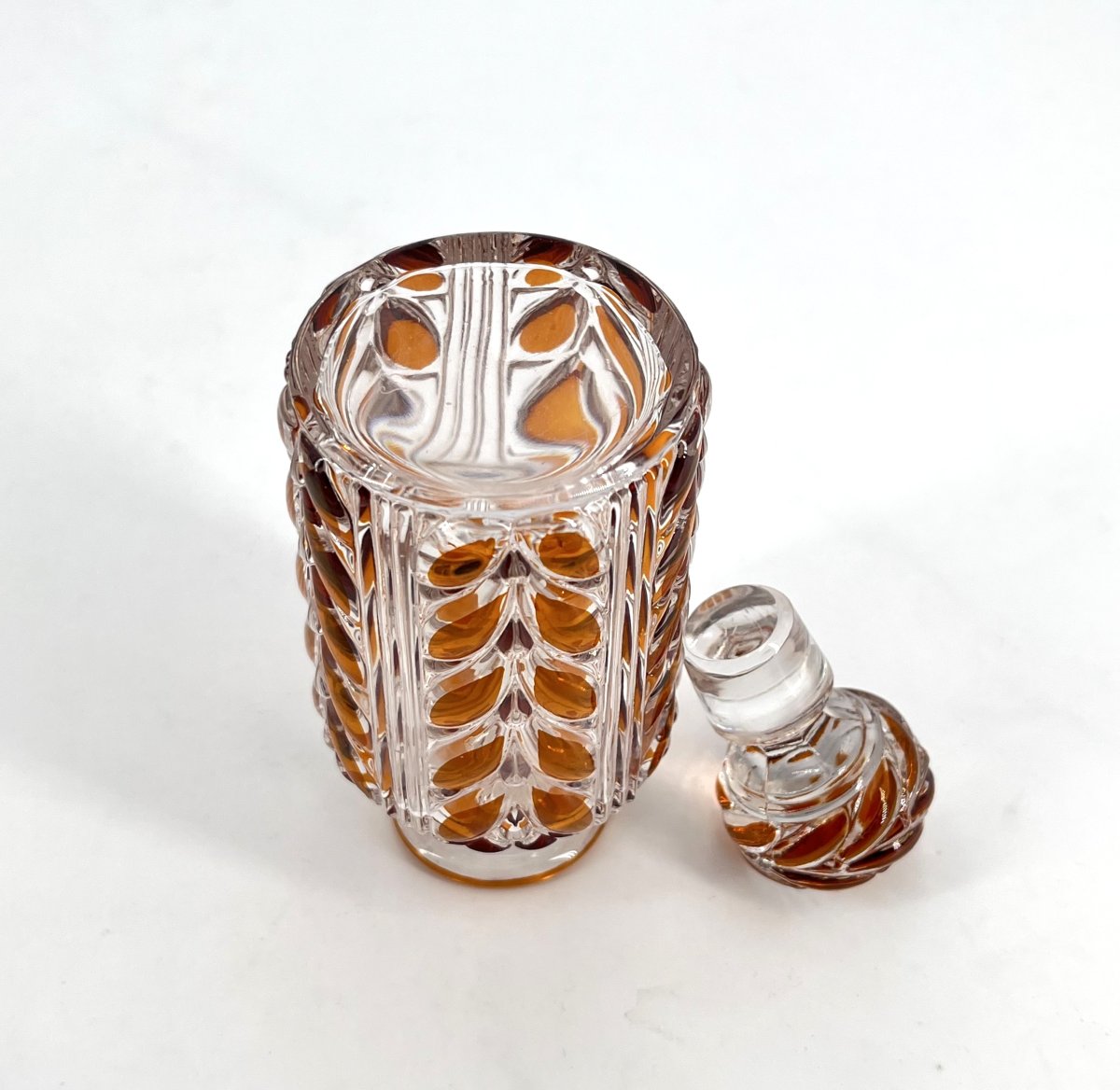 BACCARAT - ancien flacon à parfum en cristal doublé ORANGE 16 cm - modèle LAURIER-photo-6