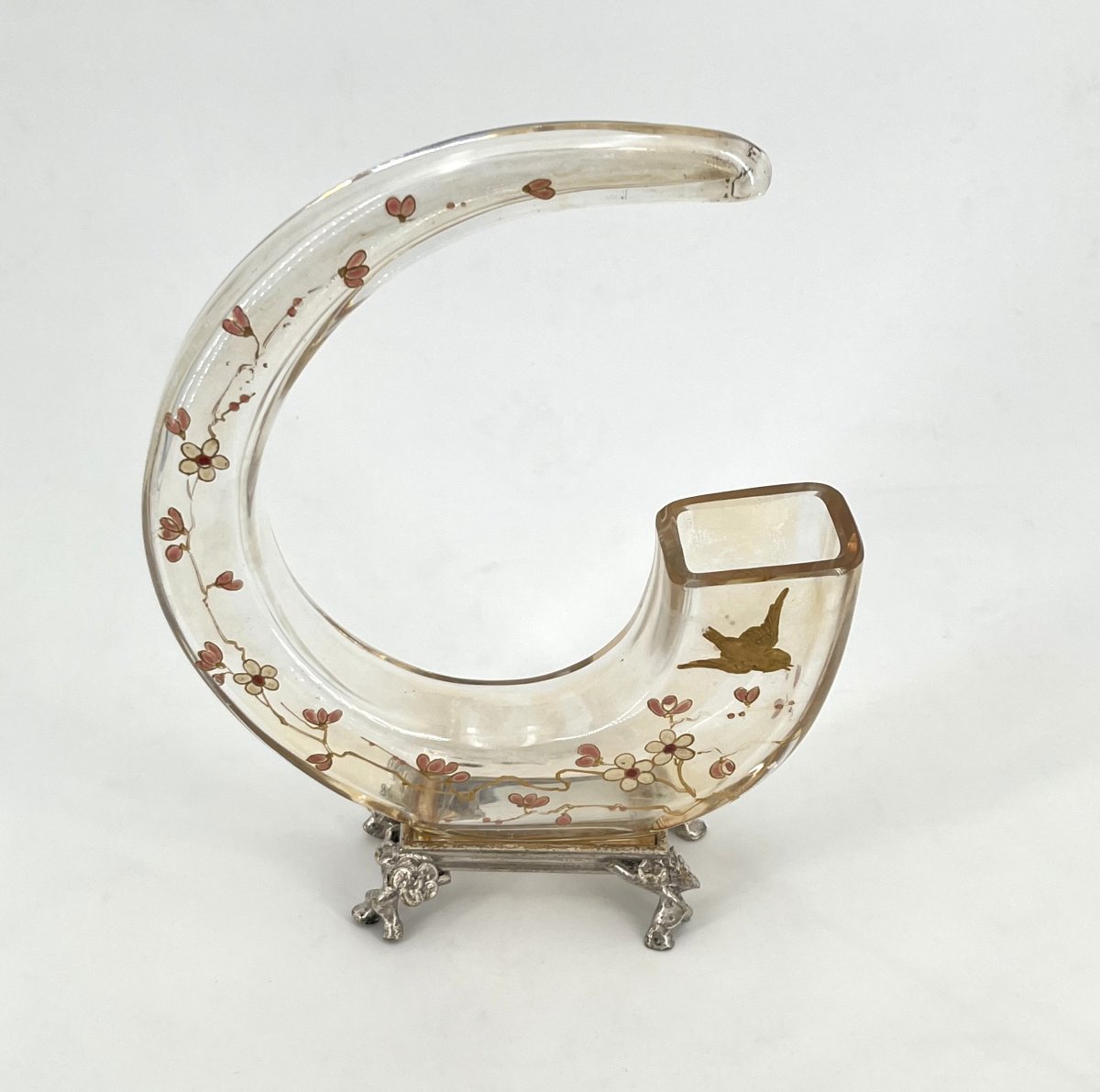 BACCARAT – vase « croissant de lune » en cristal émaillé, monture en bronze argenté-photo-3