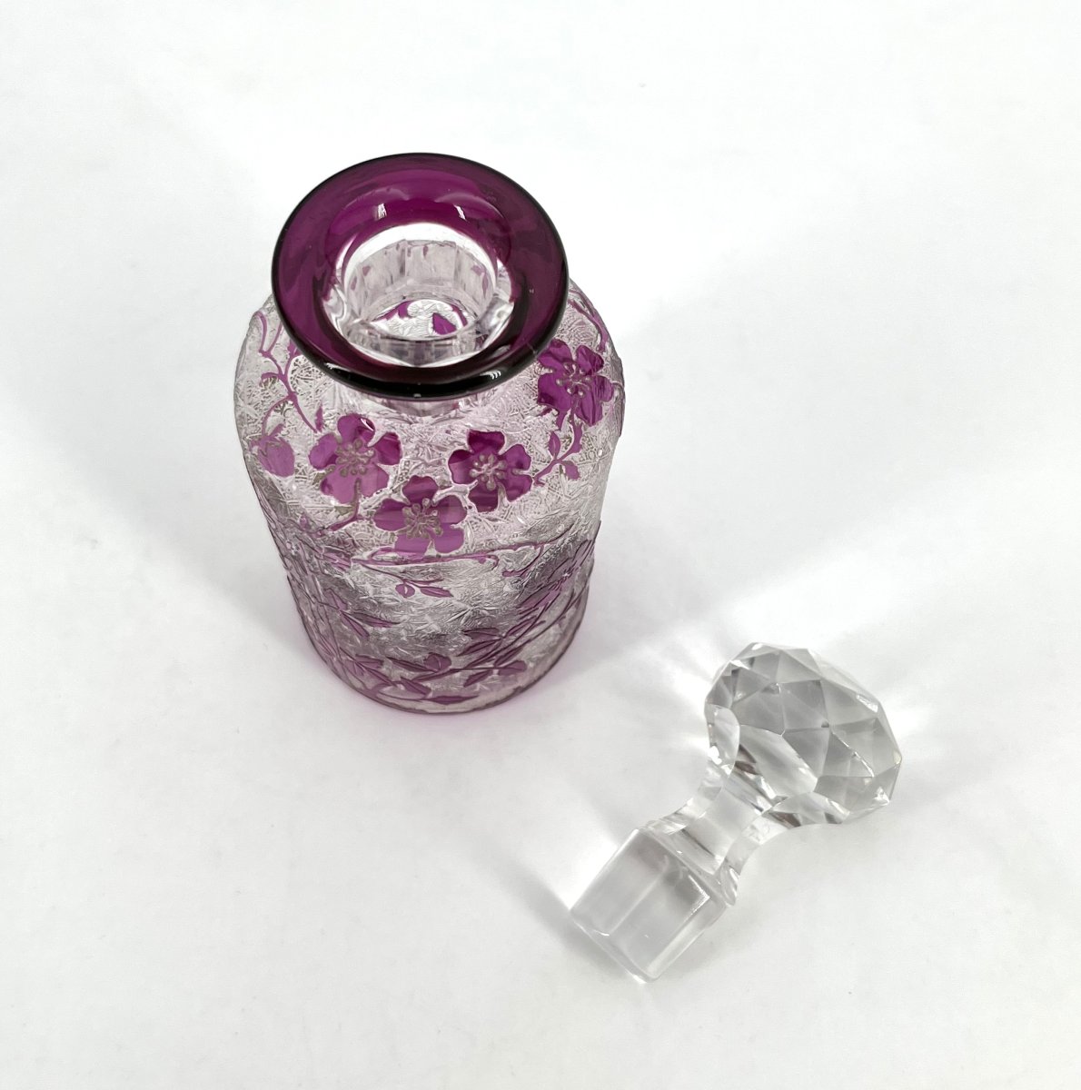 BACCARAT - ancien flacon à parfum en cristal gravé à l'acide, modèle EGLANTIER 14,5 cm-photo-2