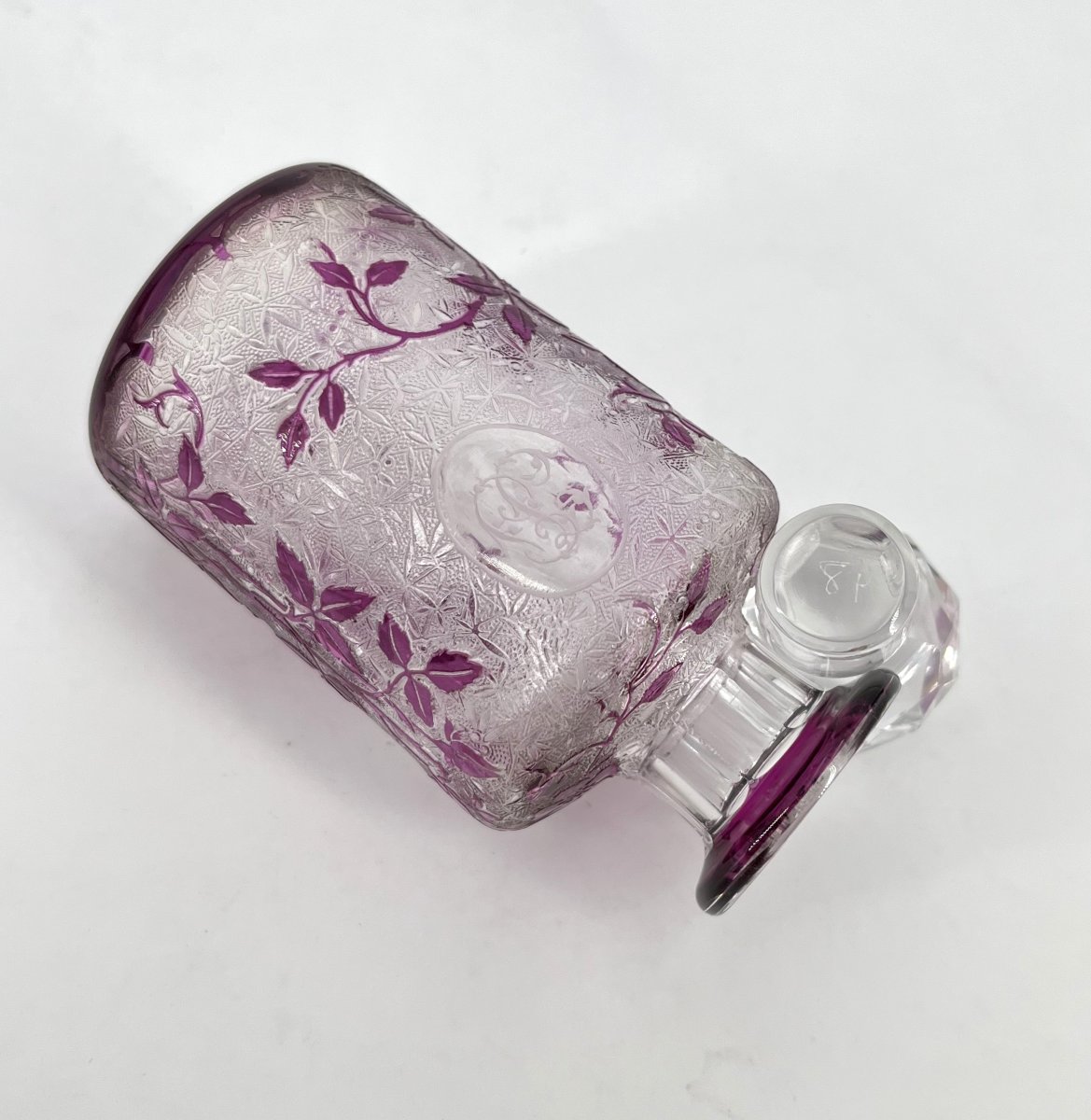 BACCARAT - ancien flacon à parfum en cristal gravé à l'acide, modèle EGLANTIER 14,5 cm-photo-4