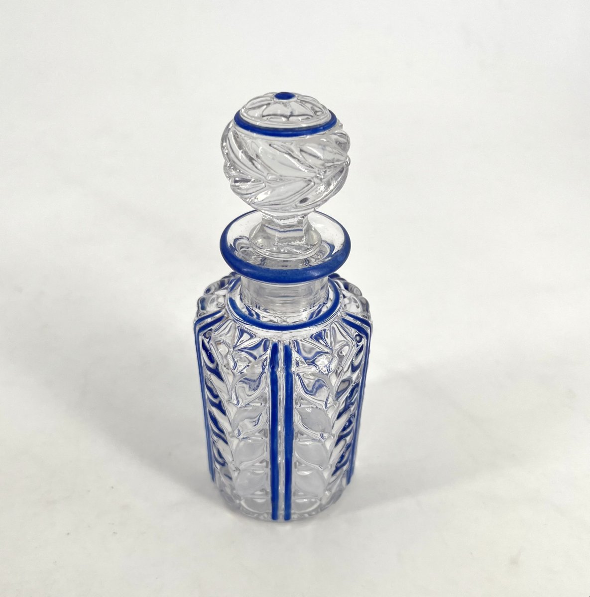 Baccarat - Antique Blue Enameled Crystal Perfume Bottle, Laurier Model - 12.5 Cm-photo-4