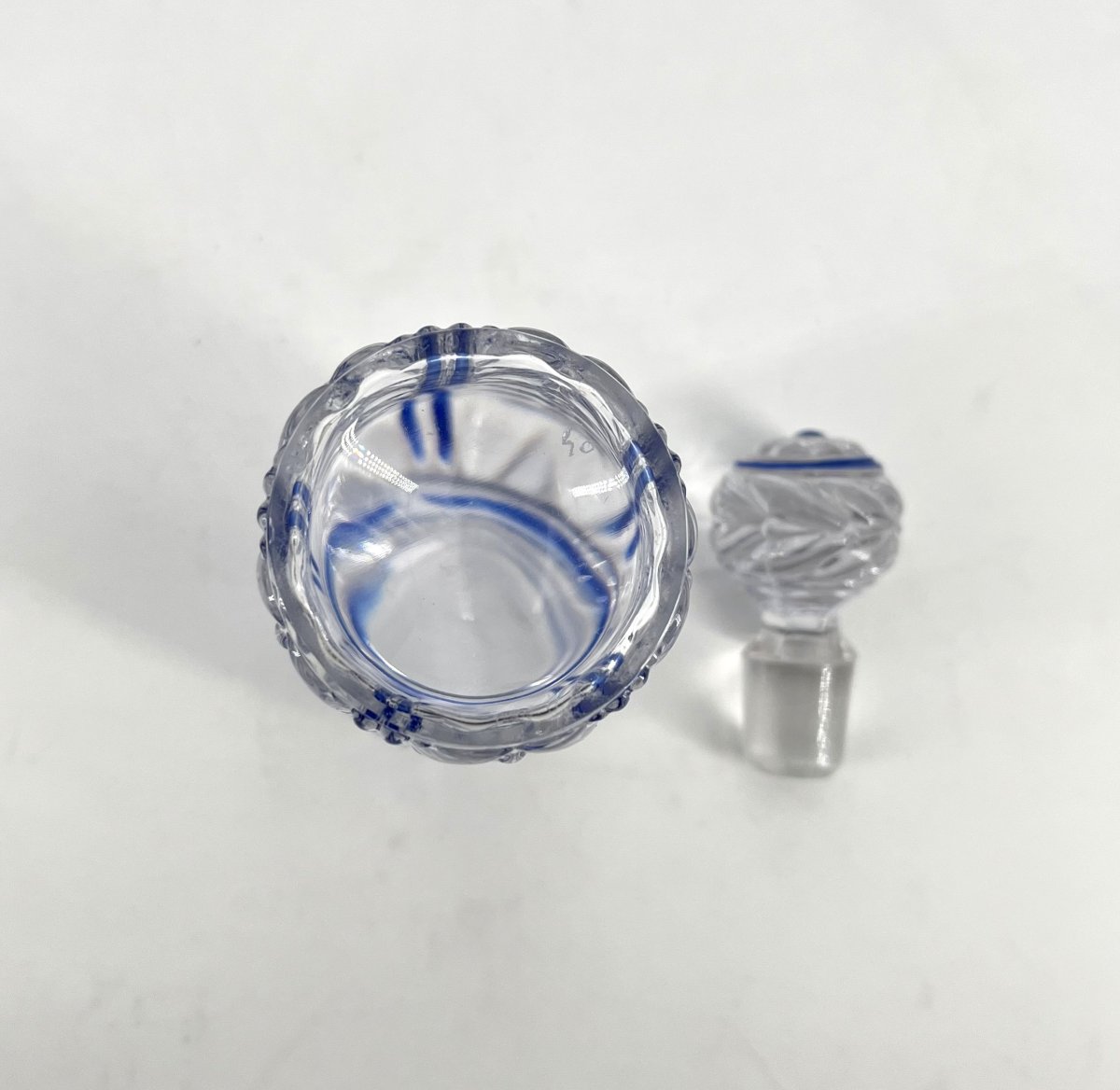 Baccarat - Antique Blue Enameled Crystal Perfume Bottle, Laurier Model - 12.5 Cm-photo-6
