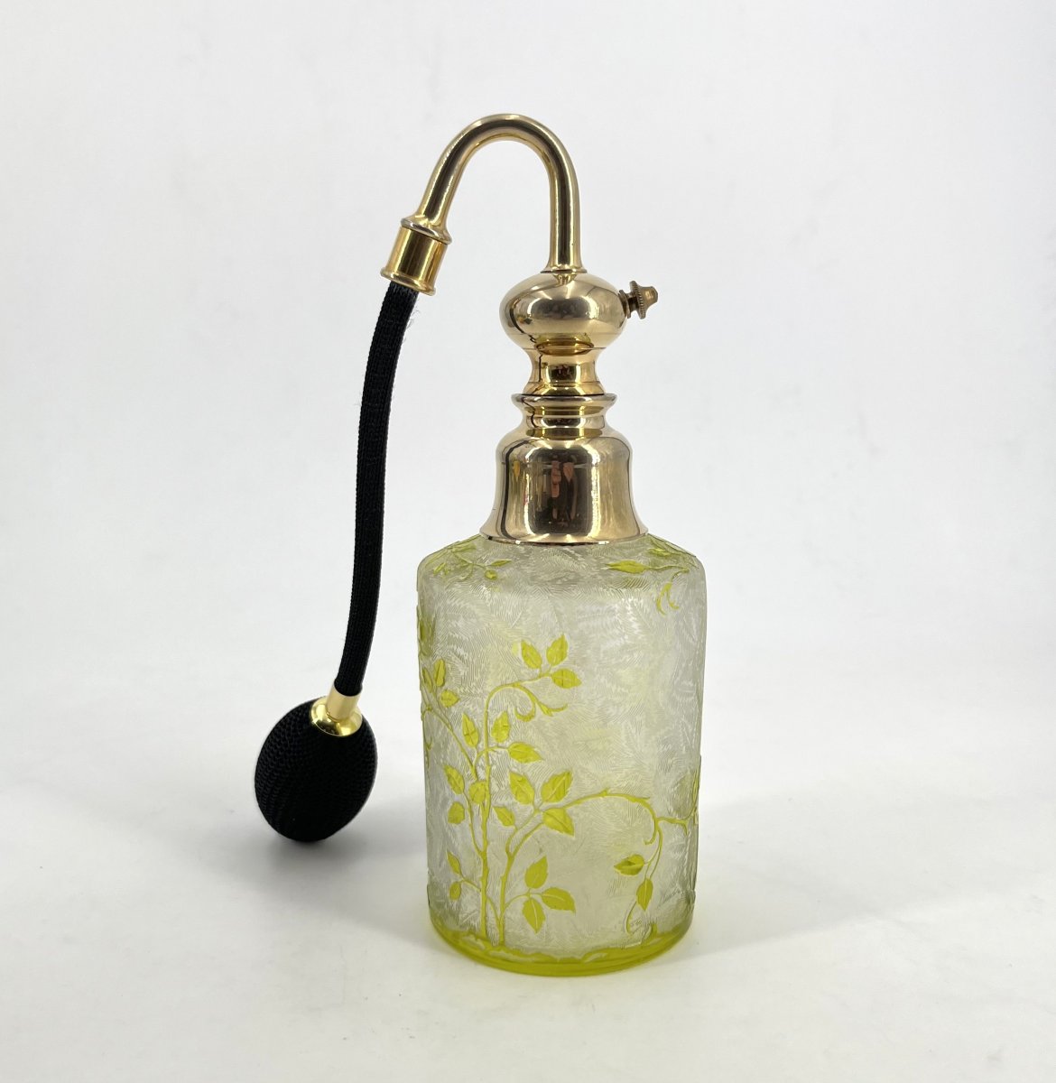 Baccarat - Acid-etched Crystal Perfume Spray Bottle, Eglantier Model - 20 Cm-photo-2