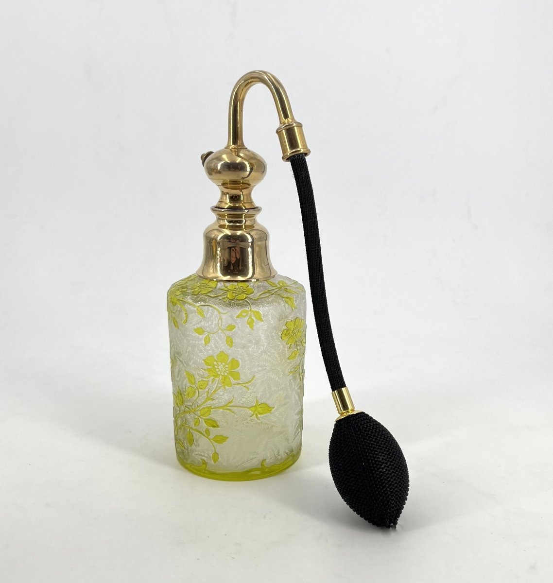 Baccarat - Acid-etched Crystal Perfume Spray Bottle, Eglantier Model - 20 Cm-photo-3