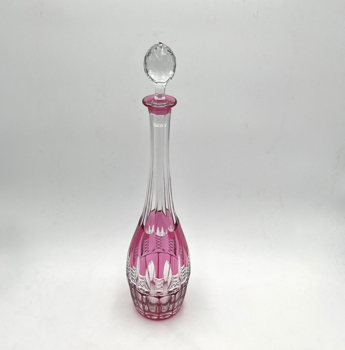 BACCARAT - carafe en cristal taillé doublé rose, modèle AUSTERLITZ- 44,5 cm-photo-3