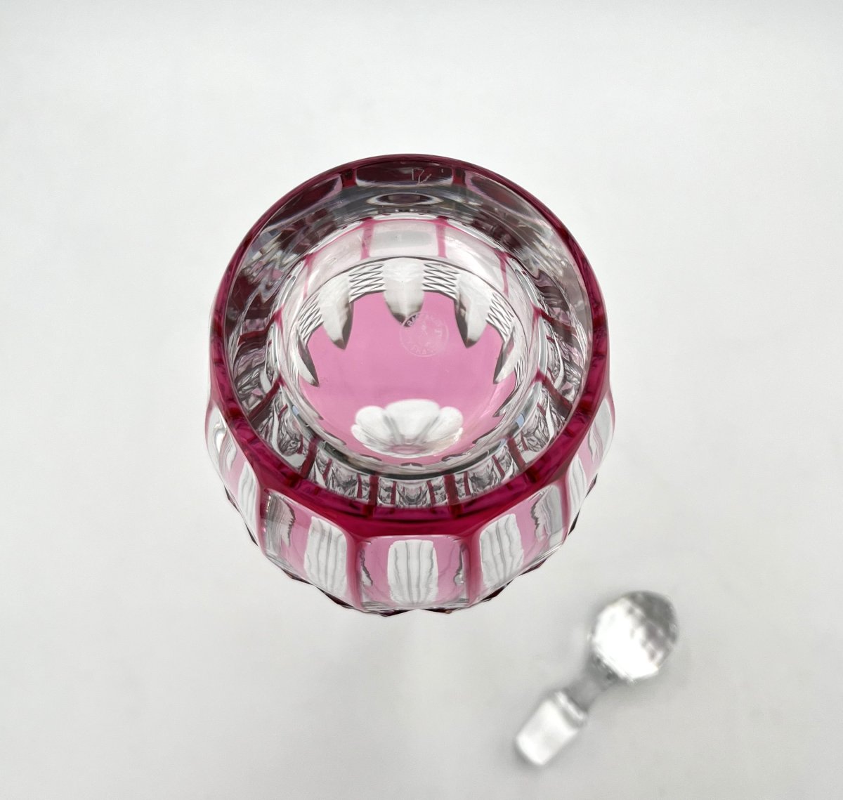 BACCARAT - carafe en cristal taillé doublé rose, modèle AUSTERLITZ- 44,5 cm-photo-5