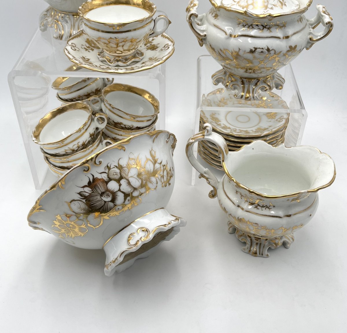 VIEUX PARIS - important service à thé en porcelaine à rehauts d'or, époque Napoléon III-photo-6