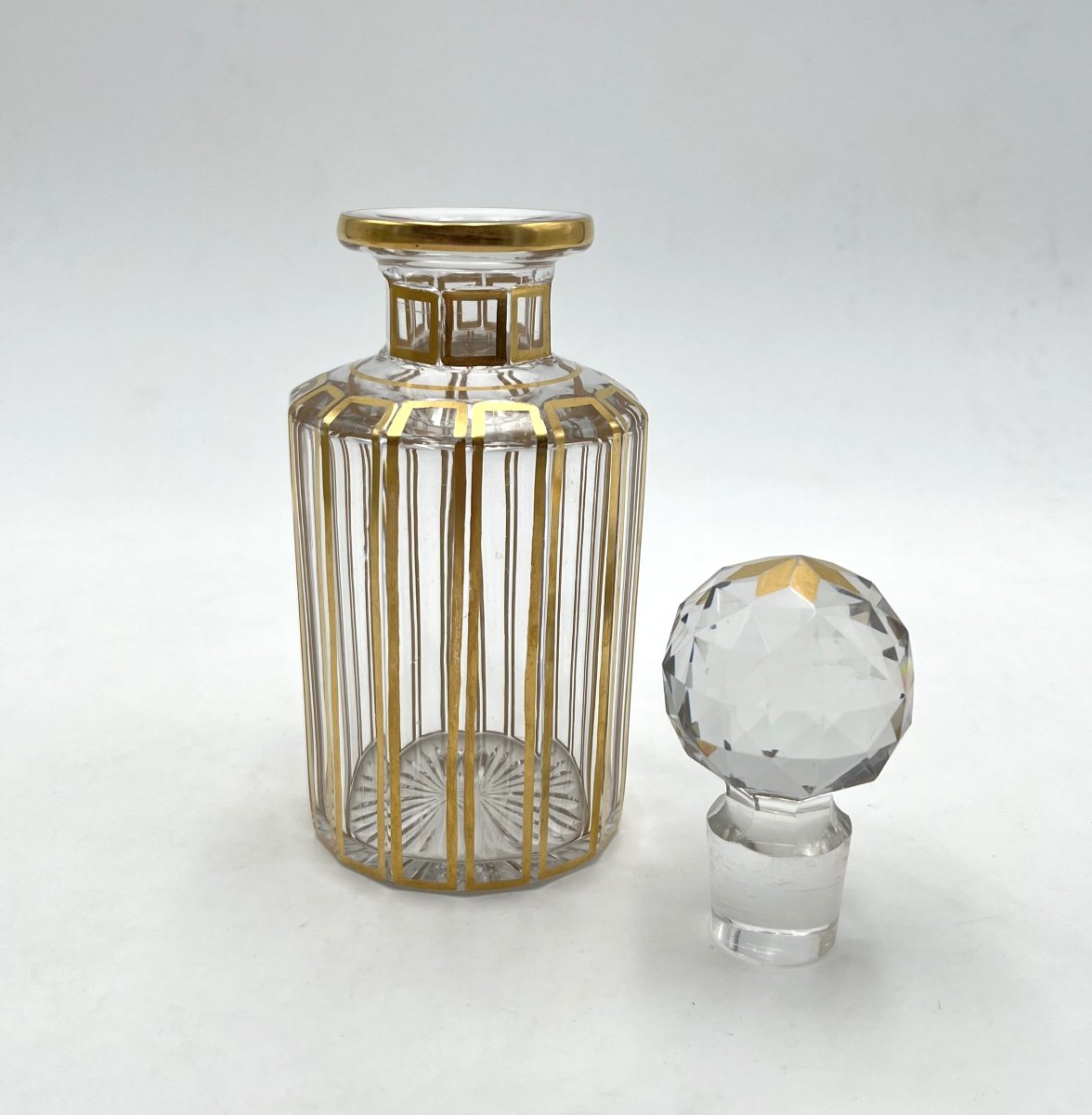 ancien flacon à parfum en cristal de BACCARAT modèle CANNELURES 17,5 cm-photo-3