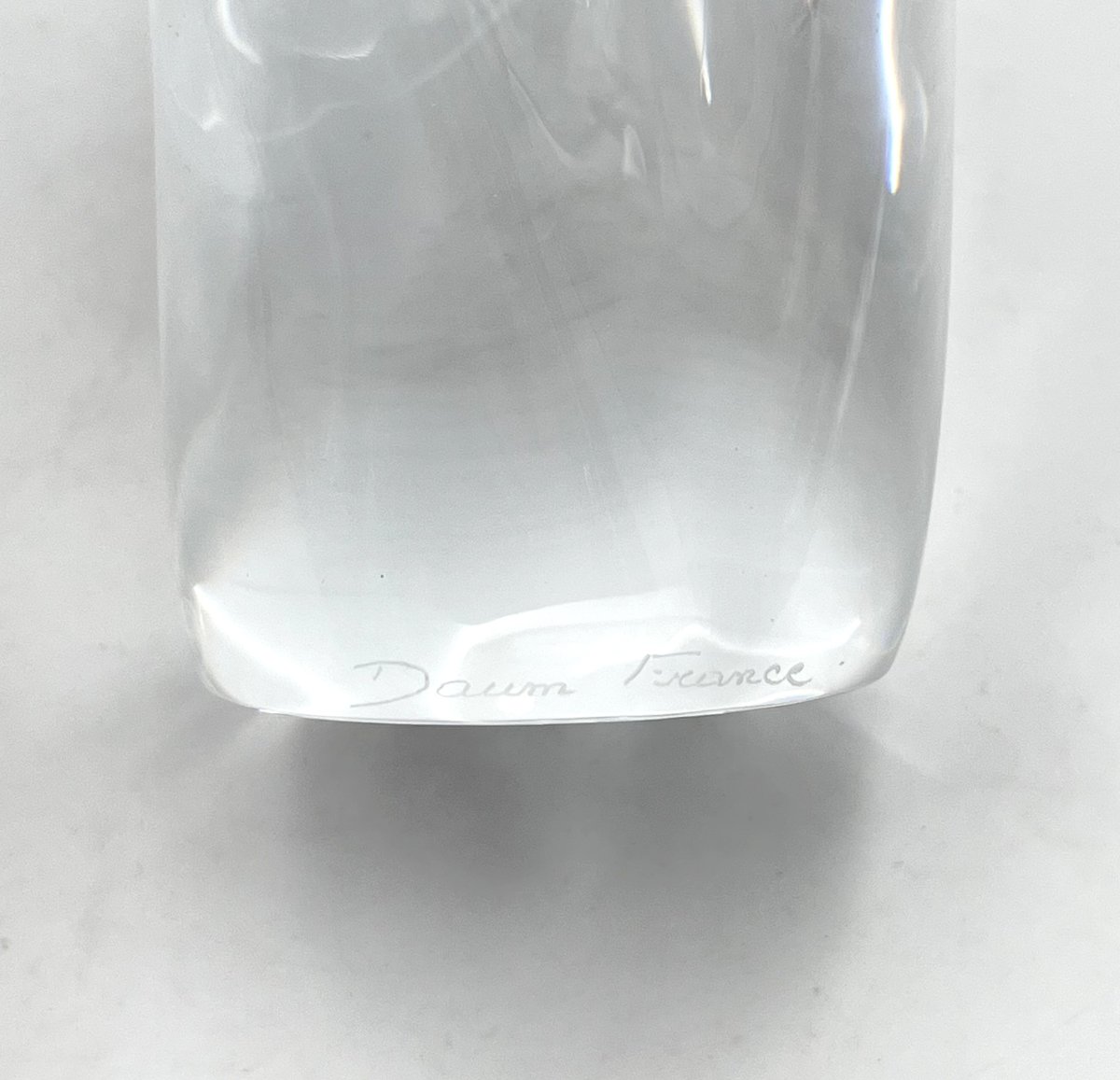 DAUM FRANCE - sculpture / statue de la Vierge à l'enfant en cristal signé 26 cm-photo-4