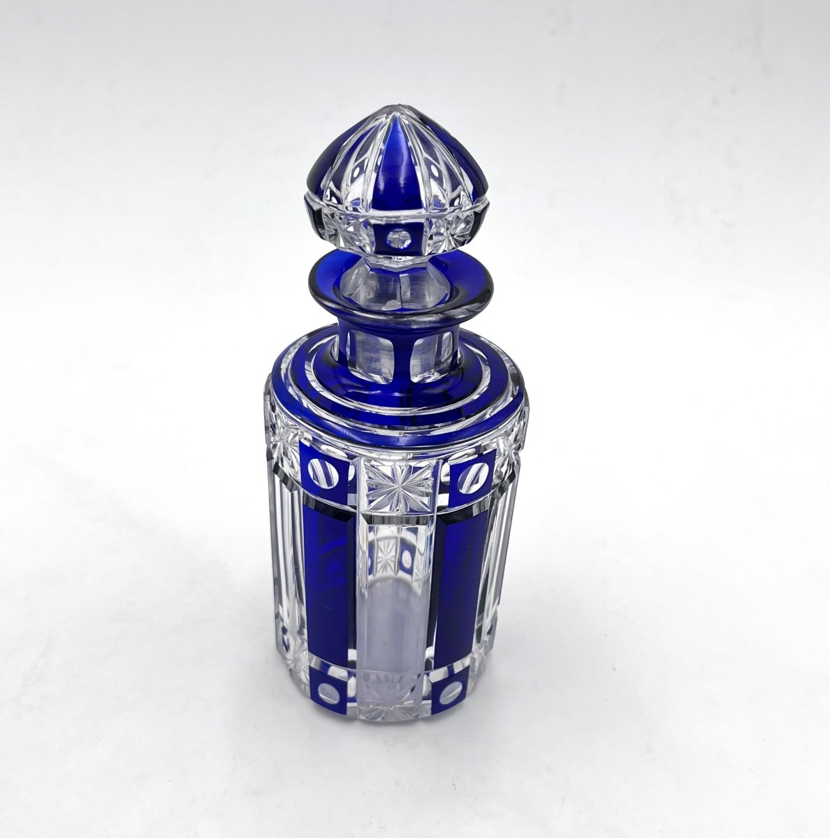 CRISTALLERIES DE NANCY - flacon à parfum d'époque ART DECO en cristal taillé doublé BLEU 15 cm-photo-2