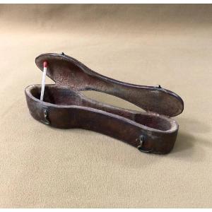 Old Leather Shaped Case For Small Solid Silver Spoons, 18th Century