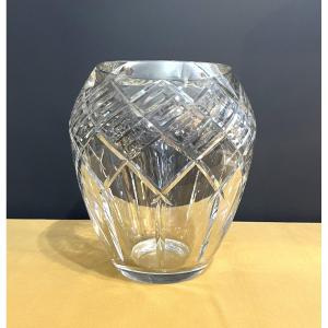 Imposant vase ART DECO en cristal taillé estampillé BACCARAT