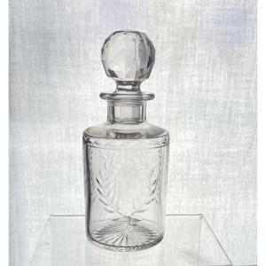 Baccarat - Crystal Perfume Bottle Decorated With Laurel Wreaths - 17 Cm