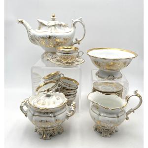 VIEUX PARIS - important service à thé en porcelaine à rehauts d'or, époque Napoléon III