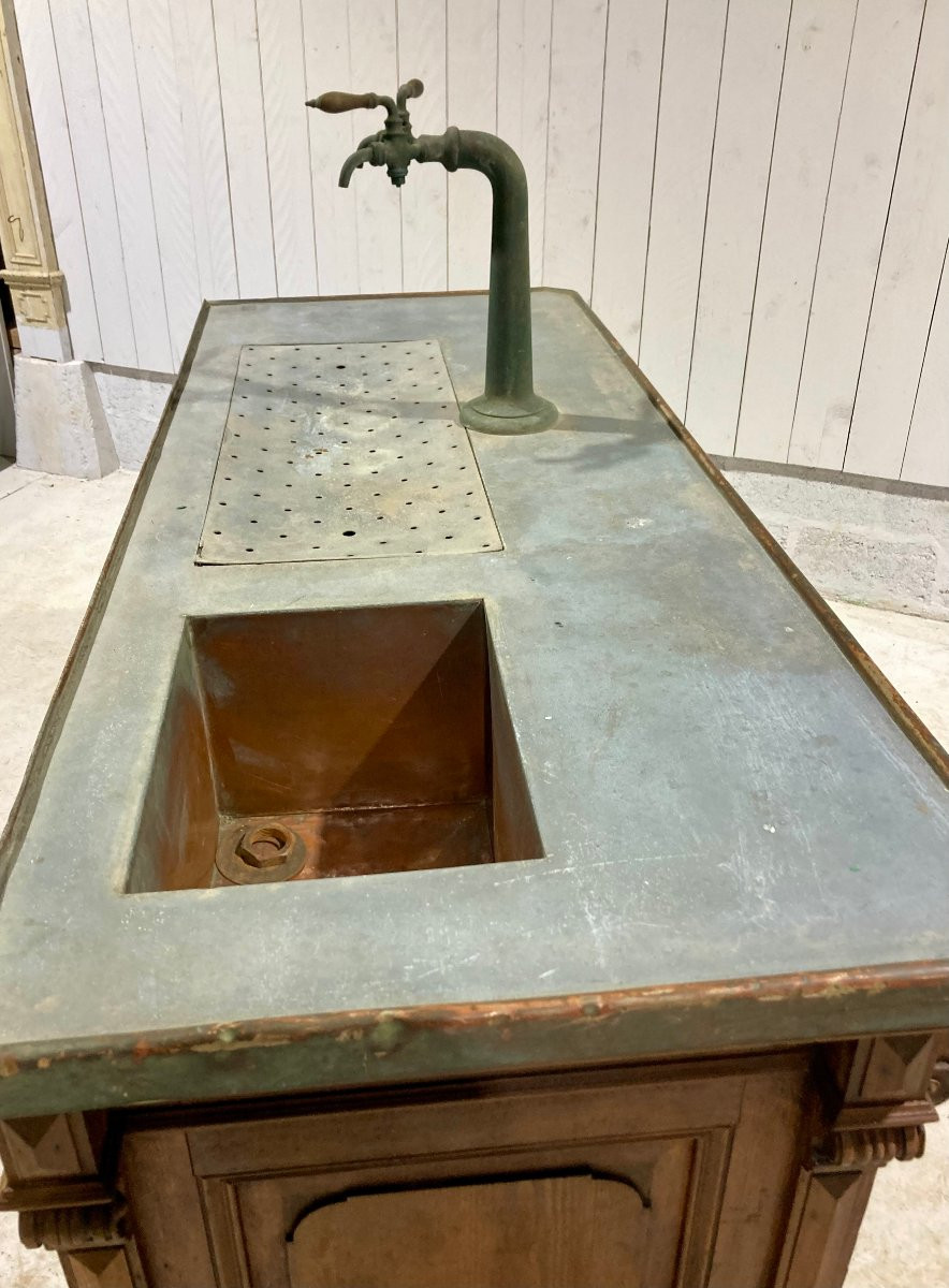 Beer Tap Bar Counter -photo-4