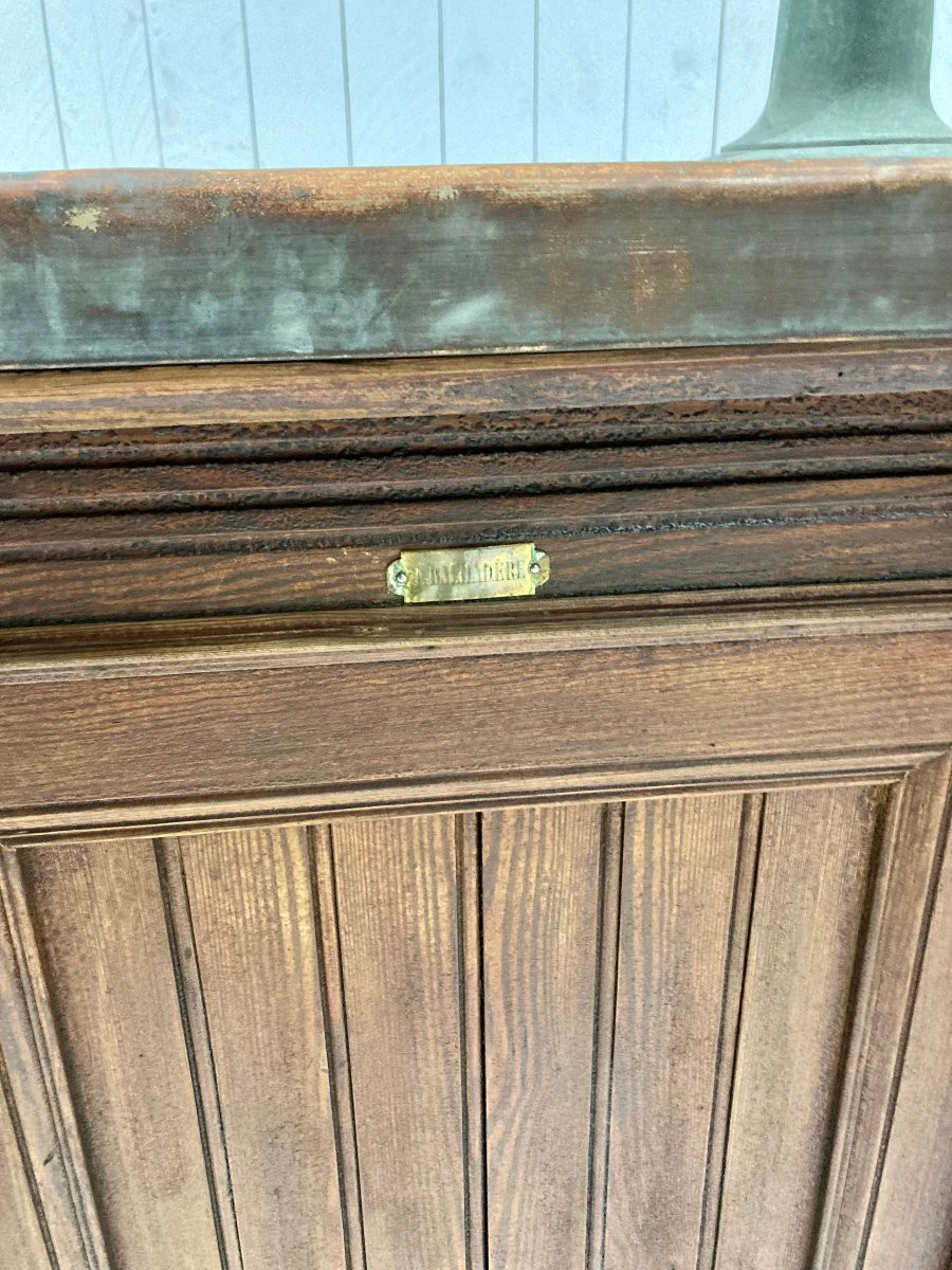 Beer Tap Bar Counter -photo-7