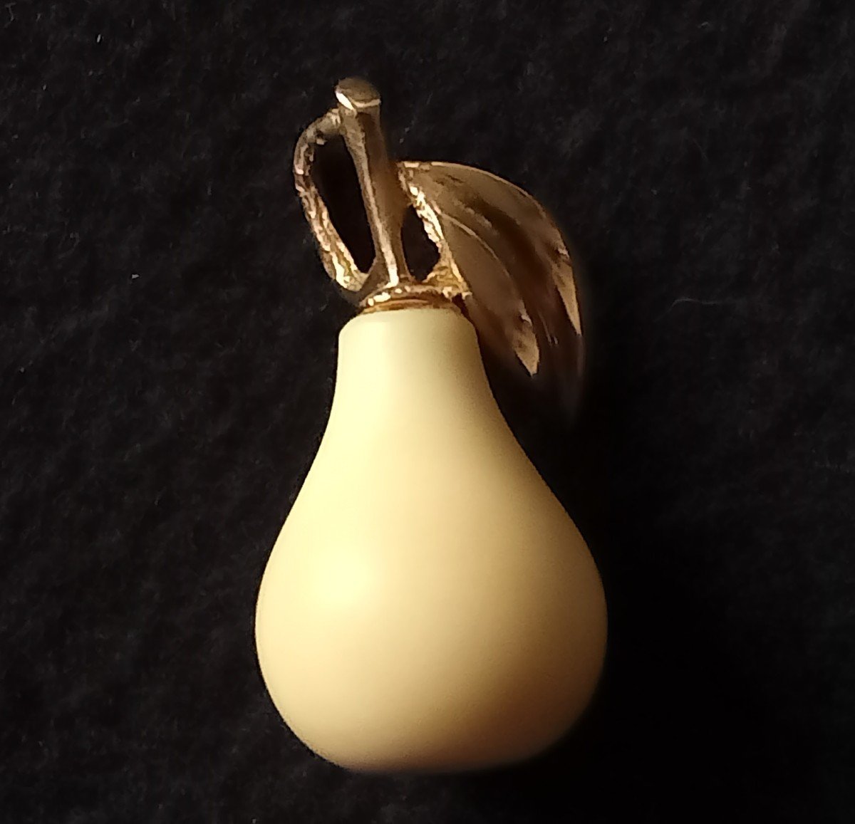 Pendentif poire or 18 kt et ivoire vintage 1960 1970-photo-2