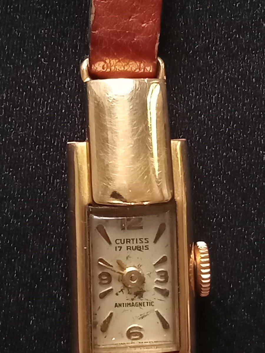 Montre tank Curtiss art déco or 18kt CIRCA  1930 à restaurer 