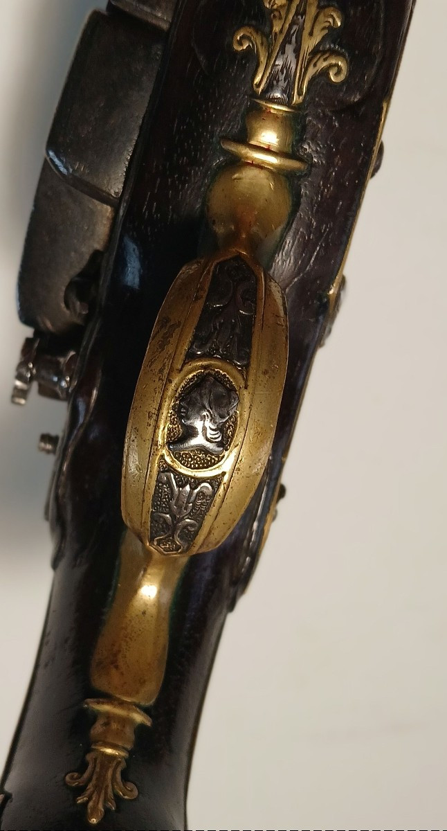 Small Miquelet Travel Pistol From The 18th Century.-photo-3