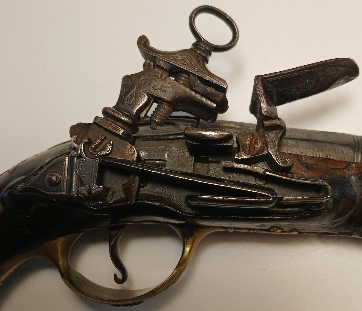 Small Miquelet Travel Pistol From The 18th Century.-photo-5