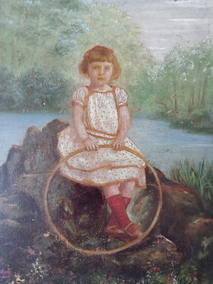 Paire de tableaux "Petite fille au cerceau". Peintures sur bois:  XIXéme siècle.-photo-3
