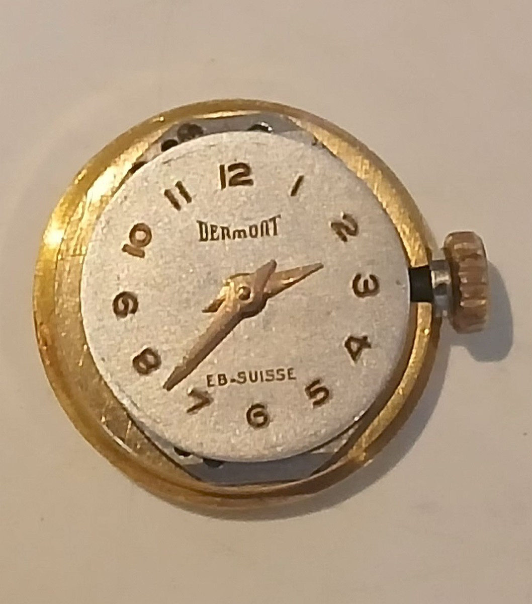 Montre de femme, en or et diamants. Dermont. Suisse. -photo-2