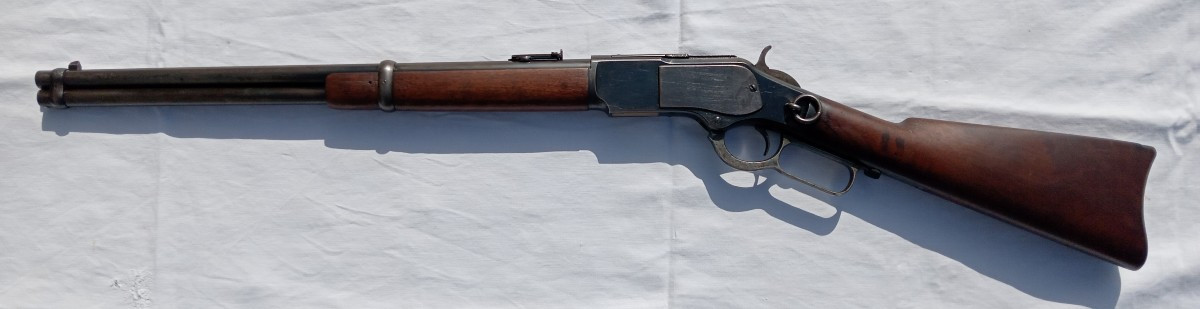 Carabine de selle Winchester modèle 1873. Année 1882 . Calibre 44-40. Fin du XIX siècle.-photo-2