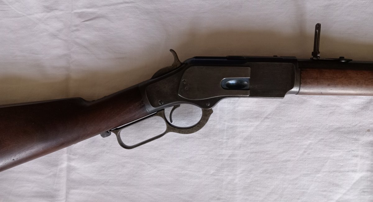 Carabine de selle Winchester modèle 1873. Année 1882 . Calibre 44-40. Fin du XIX siècle.-photo-3